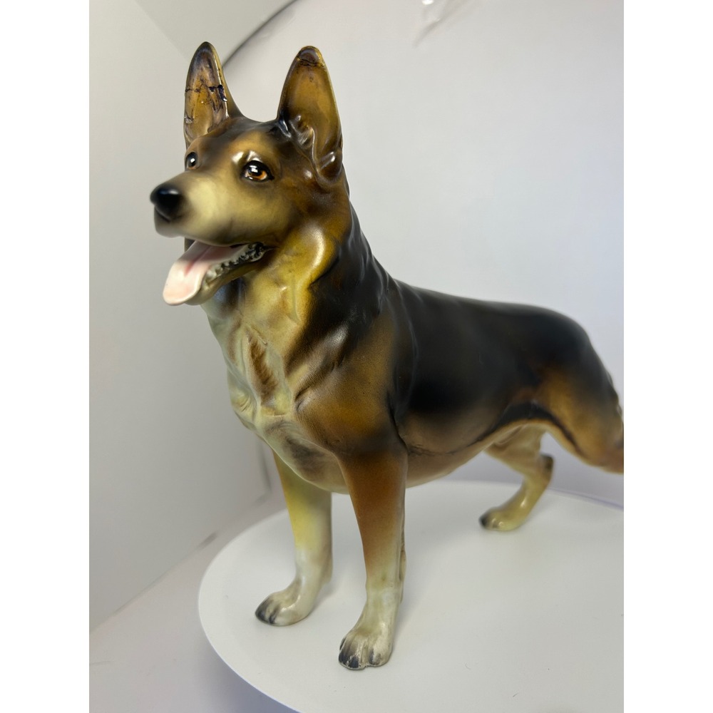 Vintage Ceramic German Shepherd Dog Figurine Made in Japan Hand Painted Repaired - Picture 16 of 16